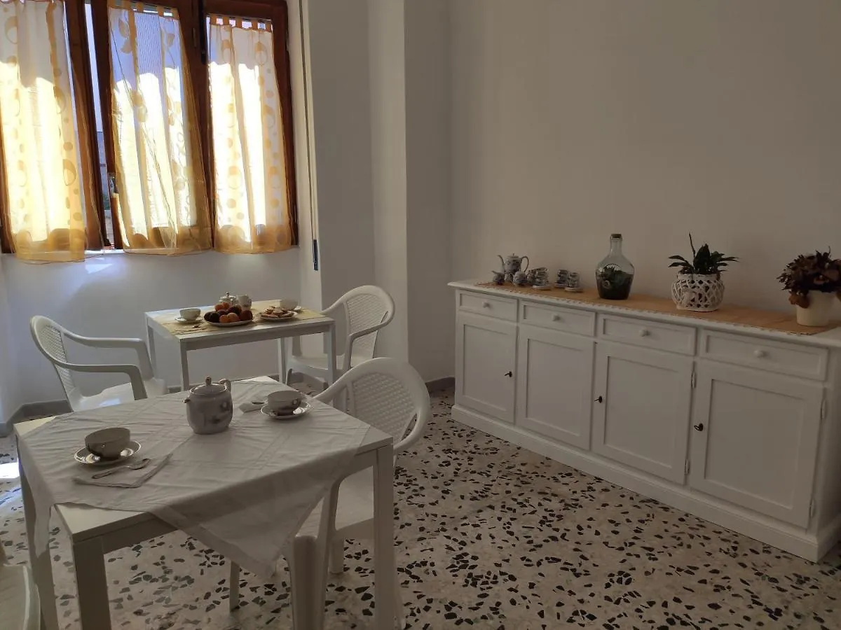 Bed & Breakfast B&B 24 Maggio Carloforte  Italy